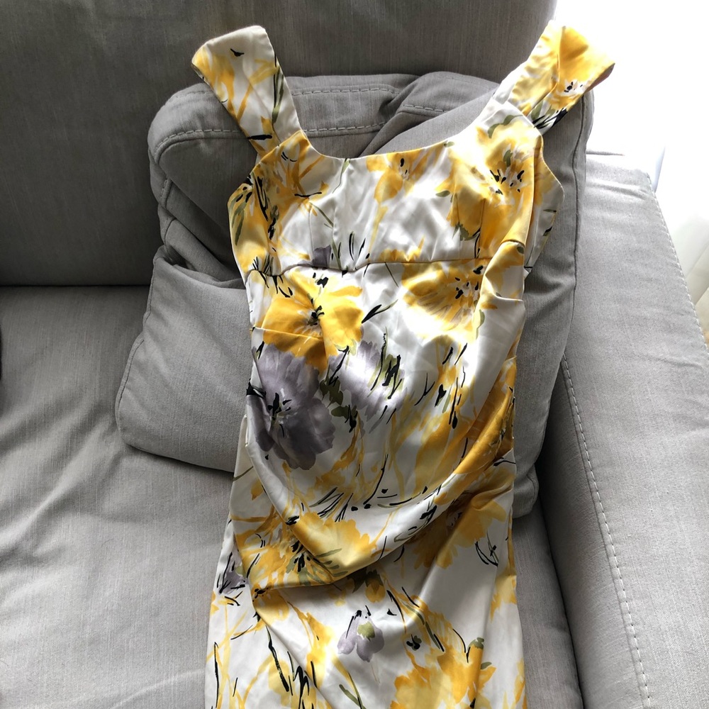 Fitted spring dress